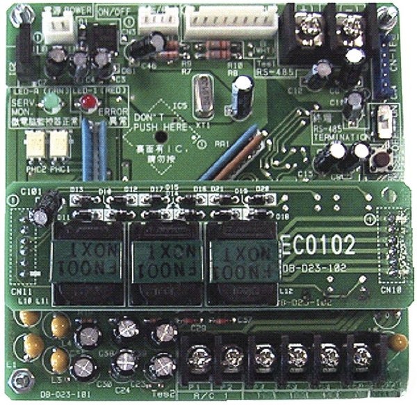 Daikin (DTA113B51) Váltott üzem és tartalék adapter